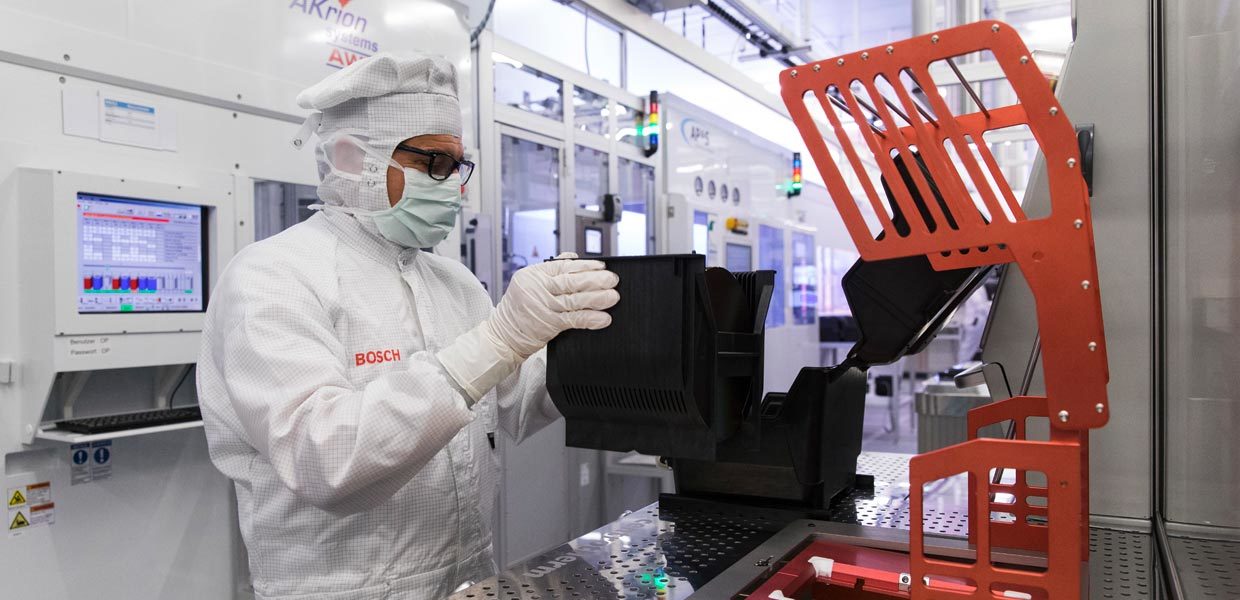 Bosch errichtet Hightech-Chipfabrik in Dresden.