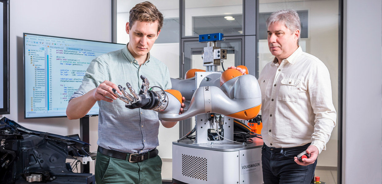 Intelligente Robotik ist ein Schwerpunktthema im Volkswagen Smart Production Lab.