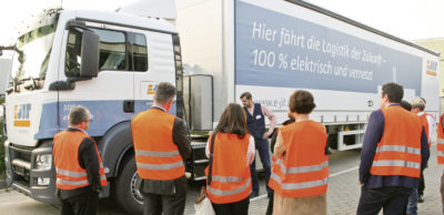 Im Projekt e-JIT hat AMZ gemeinsam mit Partnern zwei E-Lkw für die automobile Just-in-Time-Logistik auf die Straße gebracht.