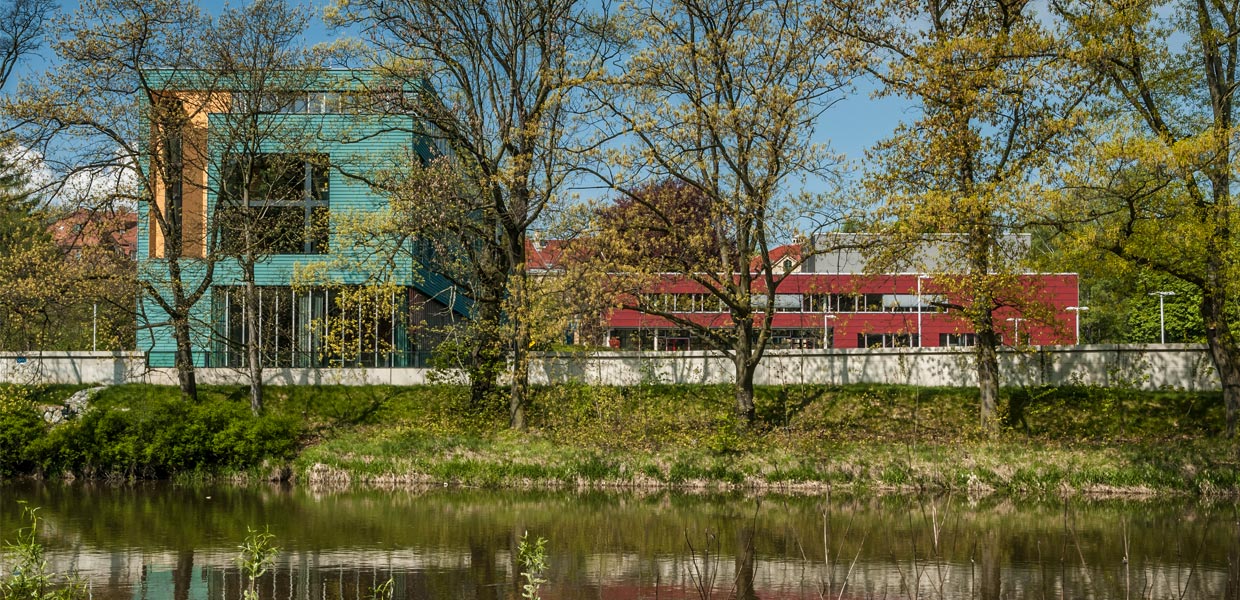 Die Hochschule Zittau/Görlitz – das Foto zeigt den Campus Görlitz – und das Fraunhofer-Kunststoffzentrum Oberlausitz laden am 4. Februar 2021 zur 1. Zittauer Kunststoff- und Leichtbautagung ein. Pandemiebedingt wird die Veranstaltung virtuell ausgetragen.