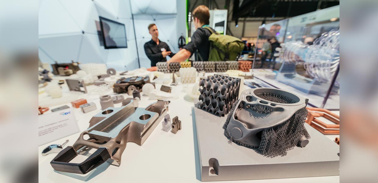 3D-Drucklösungen für den Mittelstand stehen im Fokus des ersten Forums 3D Building in Leipzig. Zu den Ausstellern gehört die Messe Erfurt, die seit fast zwei Jahrzehnten anwendungsorientierte additive Lösungen für die Wirtschaft mit der Kongressmesse RapidTech 3D fördert. Die nächste Veranstaltung wird für den Zeitraum 16. bis 18. Mai 2022 vorbereitet.