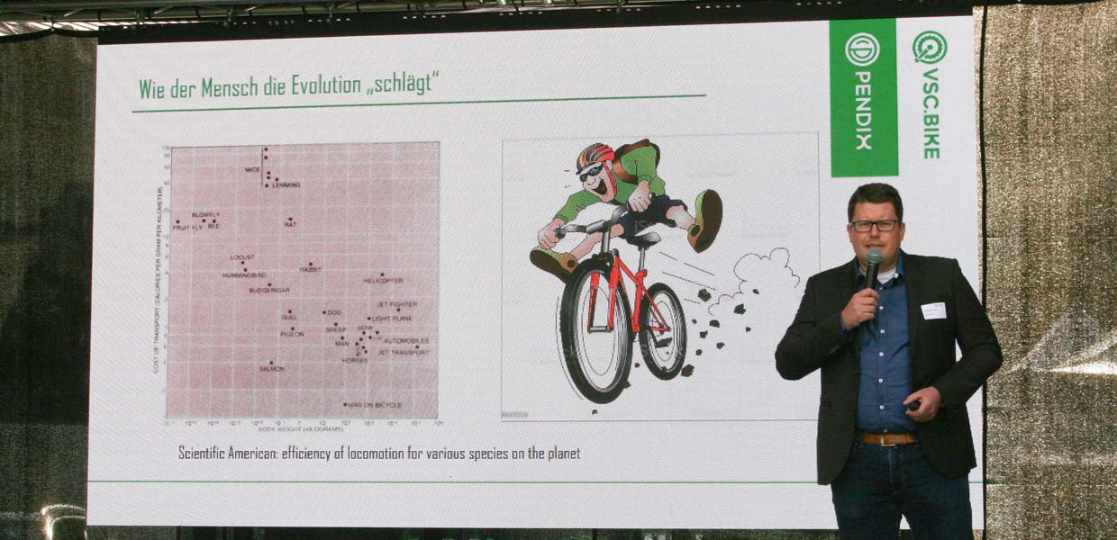 Wie der Mensch die Evolution schlägt und wie das Pendix-Team vom Auto zum Fahrrad kam, berichtete Geschäftsführer Thomas Herzog in seinem Vortrag.